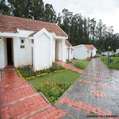 Deccan Plaza Hotel - Ooty Eksteriør billede