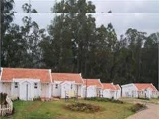 Deccan Plaza Hotel - Ooty Eksteriør billede